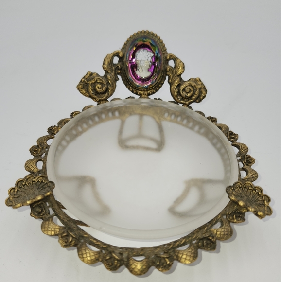VINTAGE BRASS ORMOLU VANITY trinket Dish bowl frosted Glass CAMEO Guild Crest - Picture 1 of 13